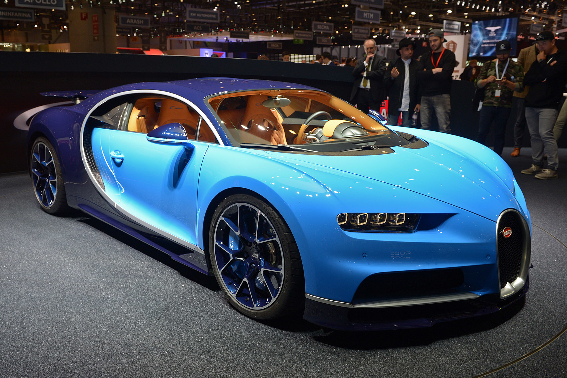 01-bugatti-chiron-geneva-1 | Vezess | Vezess