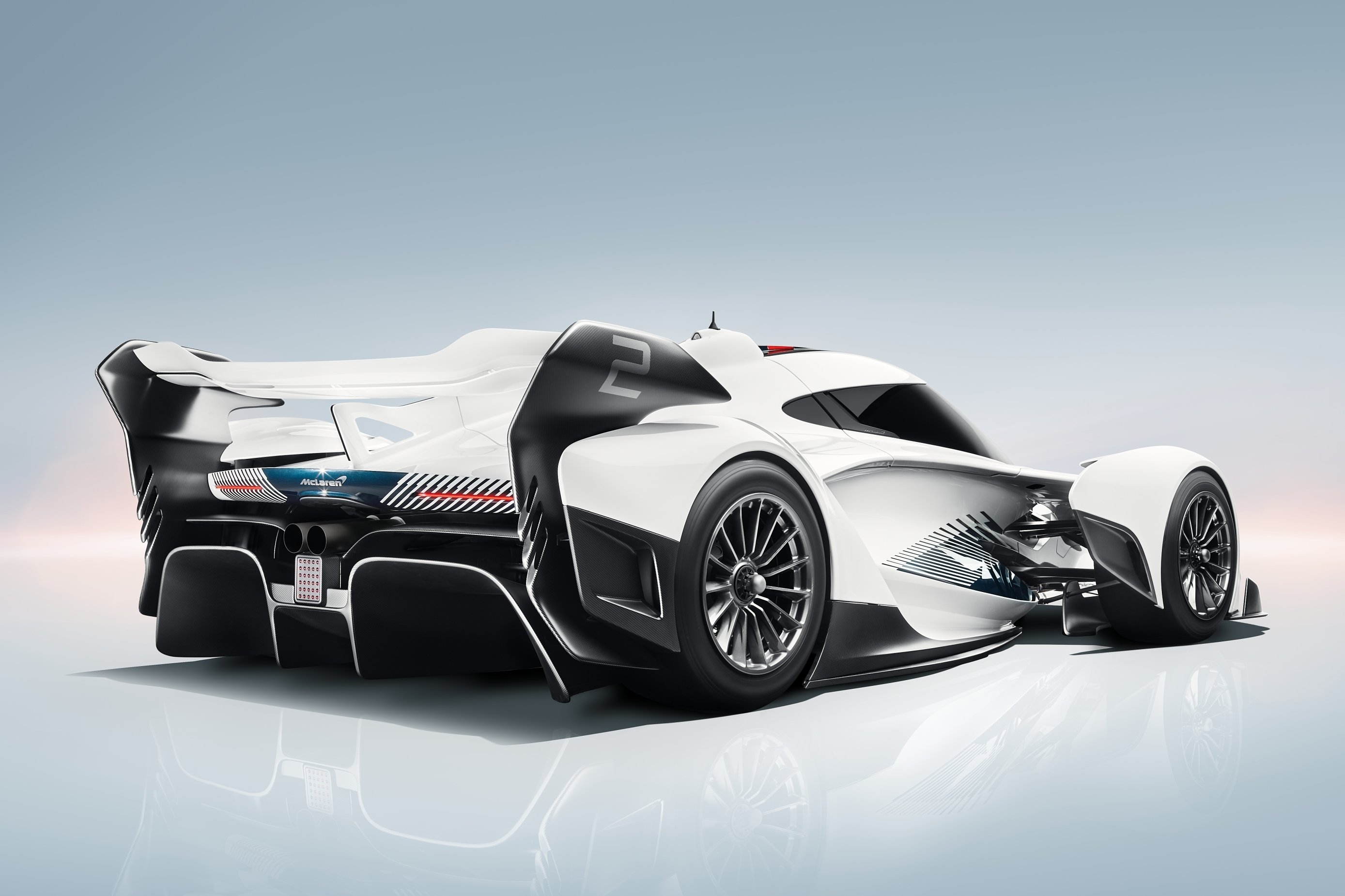 medium-14234-mclarensolusgt | Vezess | Vezess