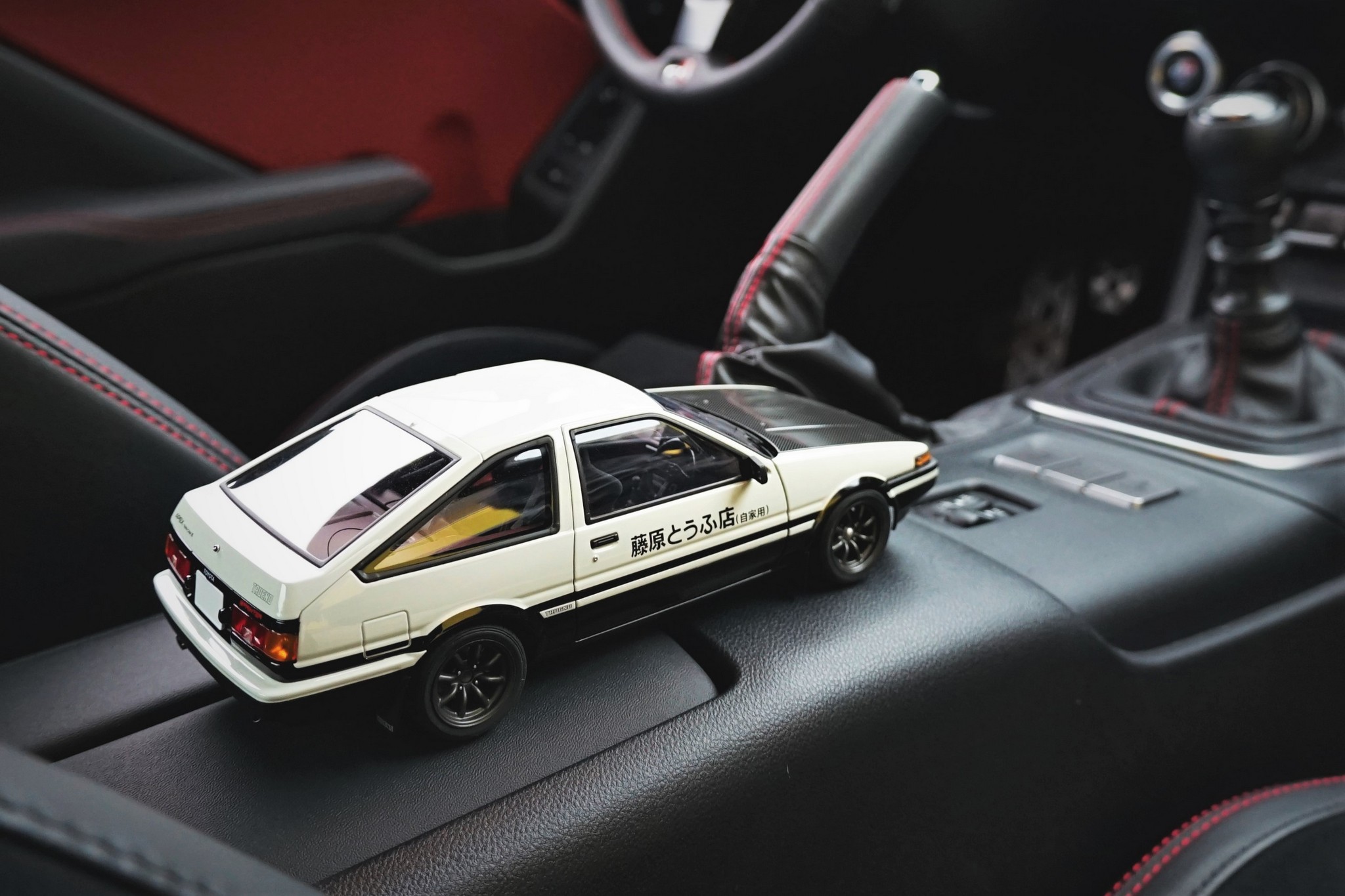 toyota_ae8604 | Vezess | Vezess