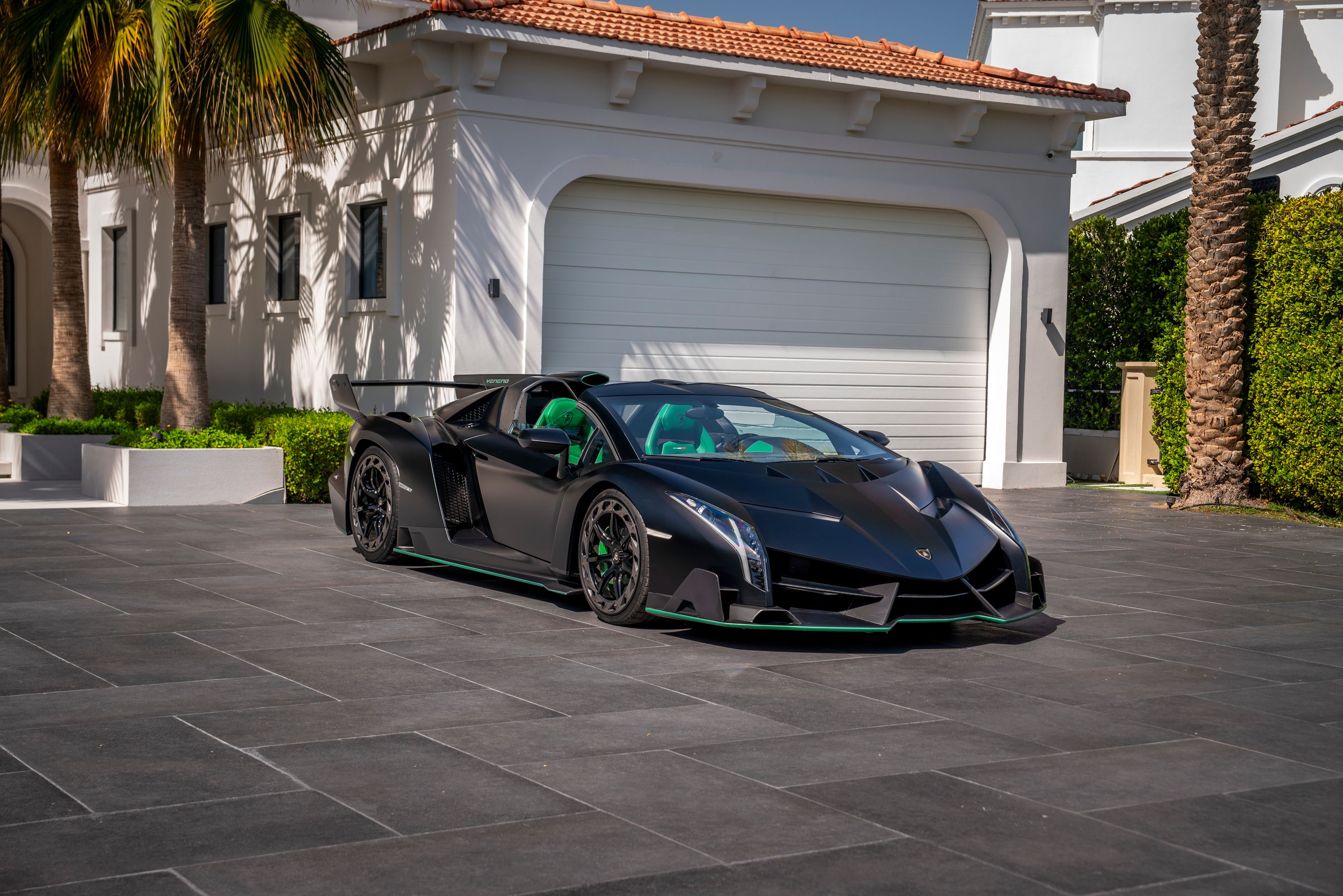 2015-lamborghini-veneno-roadster-sbx-1 | Vezess | Vezess