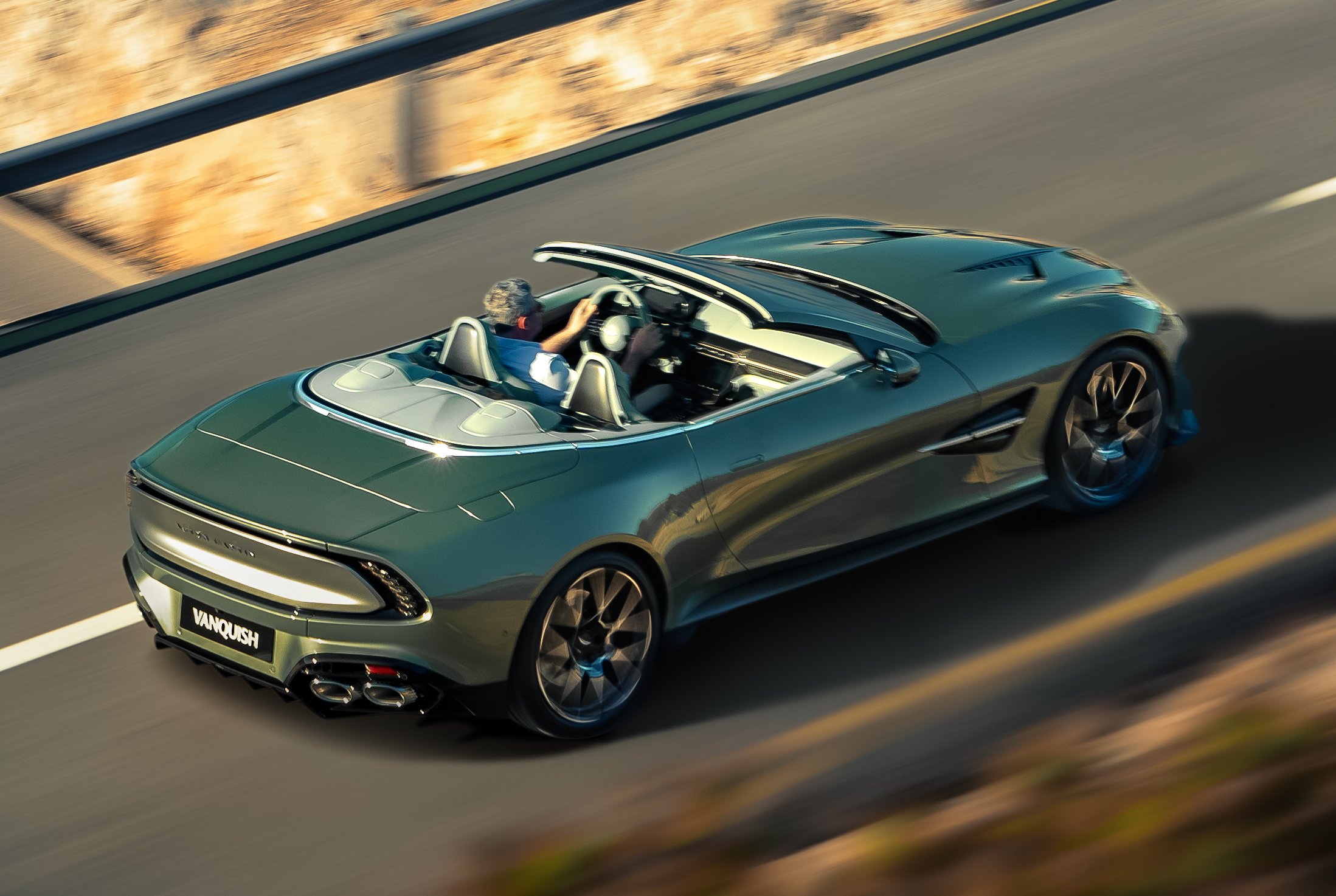 aston-martin-vanquish-volante_03 | Vezess | Vezess