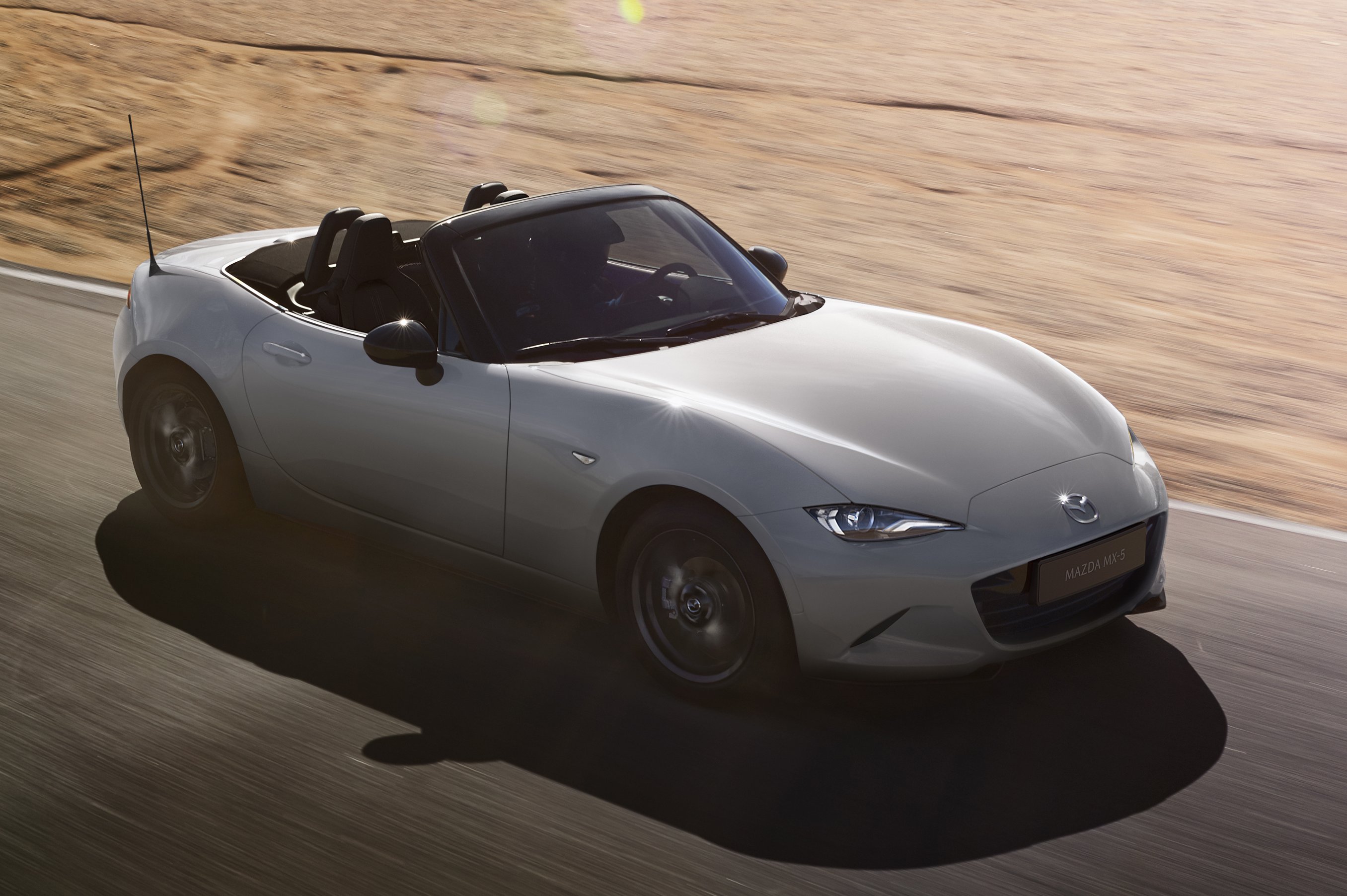 2024_mazda_mx-5_global_act_-1_highres | Vezess | Vezess